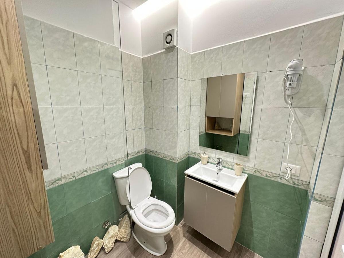 Trea Accomodations - Suite Lungomare Vlorë Exterior foto