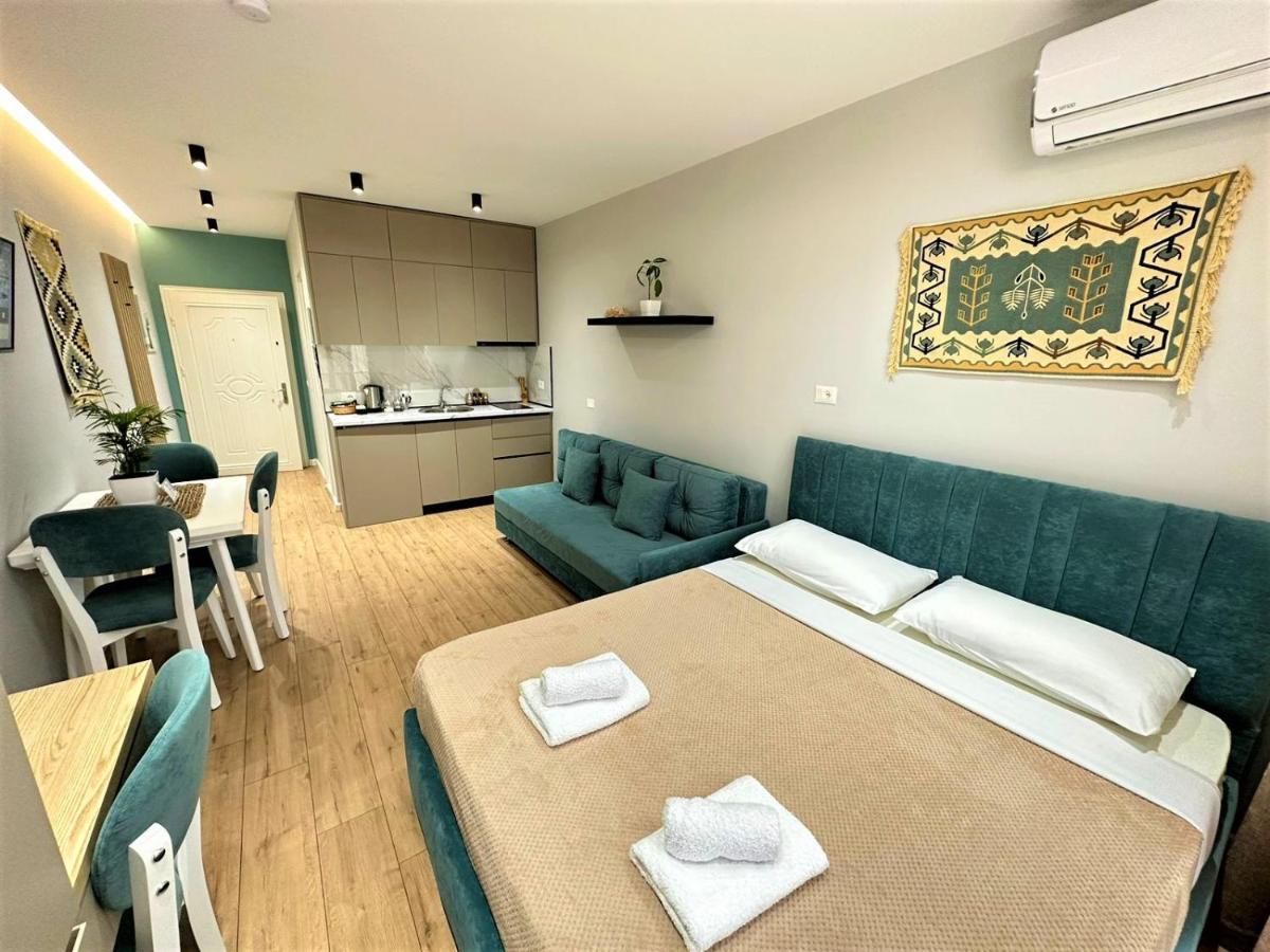 Trea Accomodations - Suite Lungomare Vlorë Exterior foto