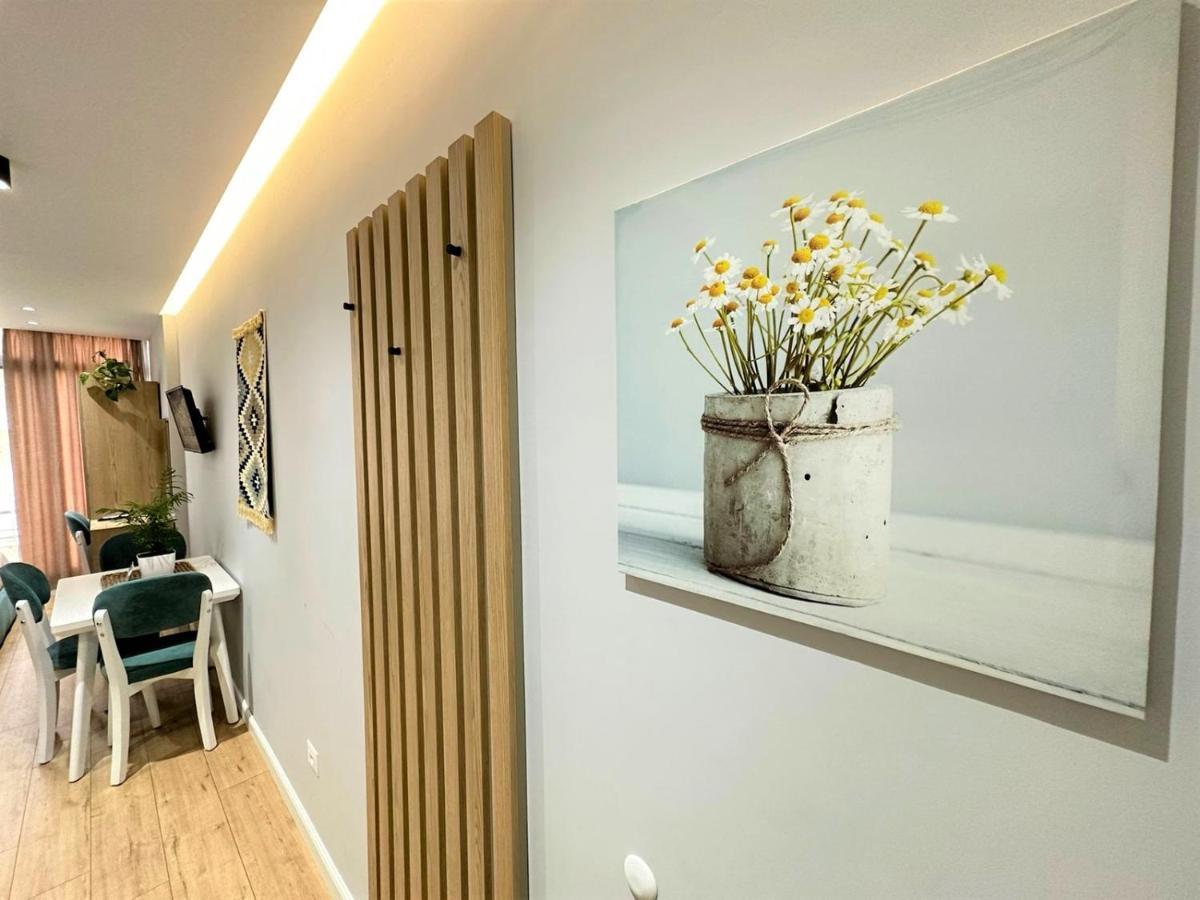 Trea Accomodations - Suite Lungomare Vlorë Exterior foto